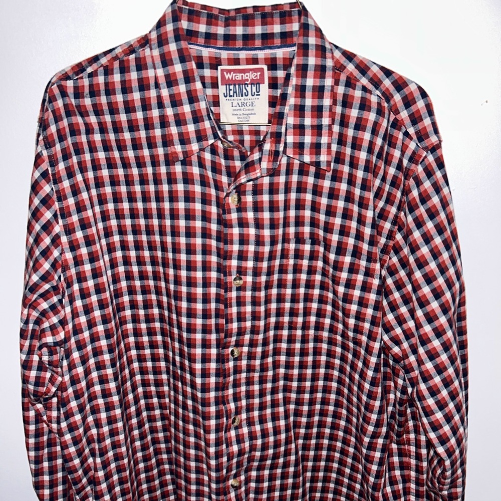 Wrangler large, long sleeve flannel. Very good condition
